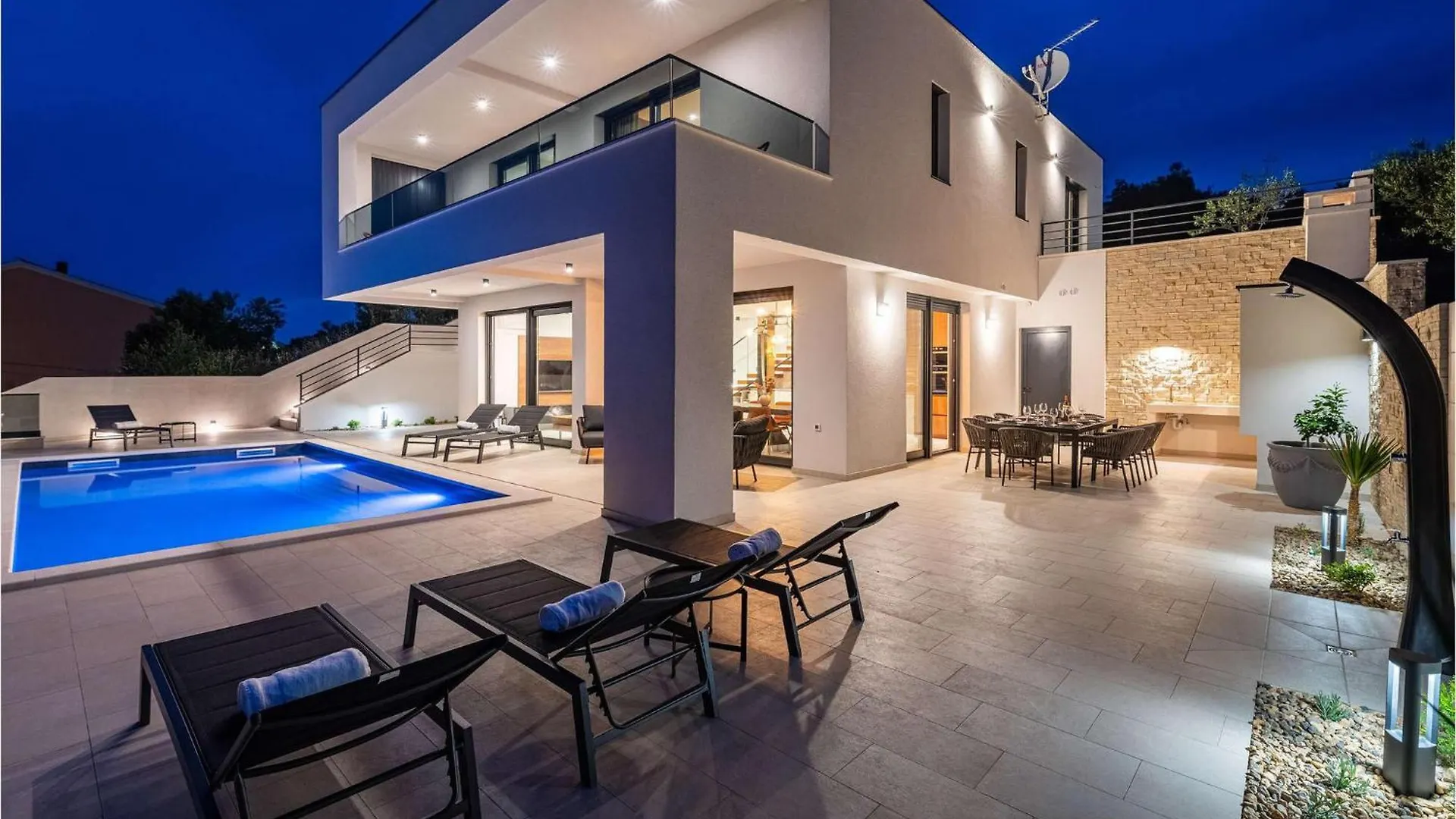 Villa S Posedarje